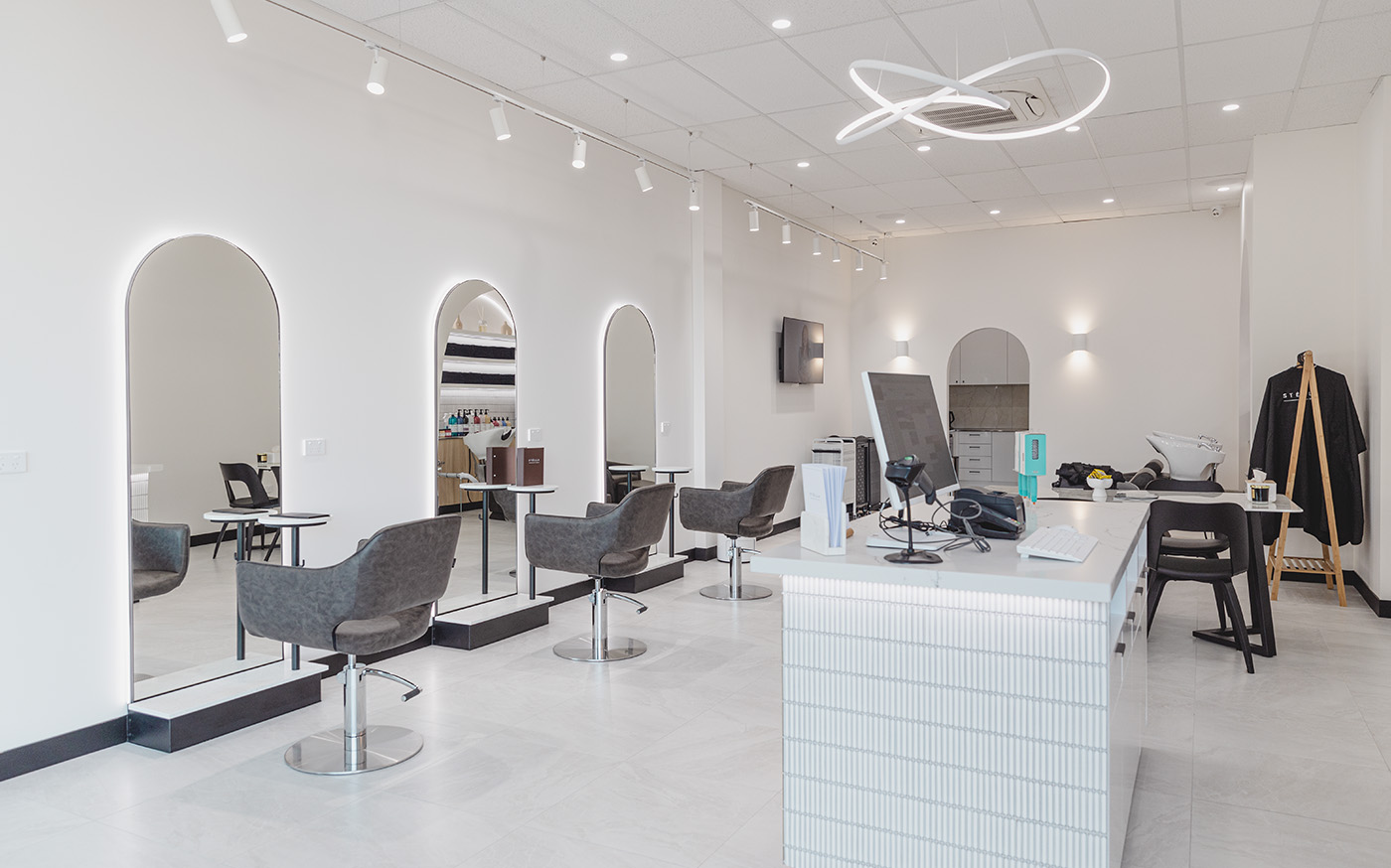 Insider Tips for Getting the Most out of Your Beauty Salon Experience